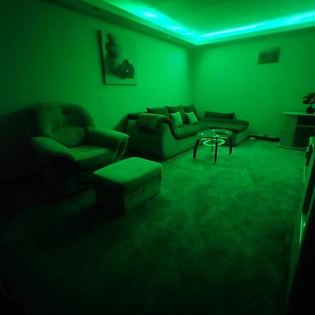Maxx Lake Apart Bacău Buitenkant foto