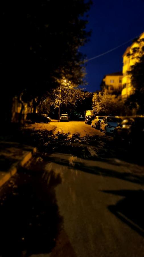 Maxx Lake Apart Bacău Buitenkant foto
